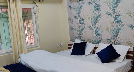 Hotel G Diamond Room Type - Deluxe AC Room
