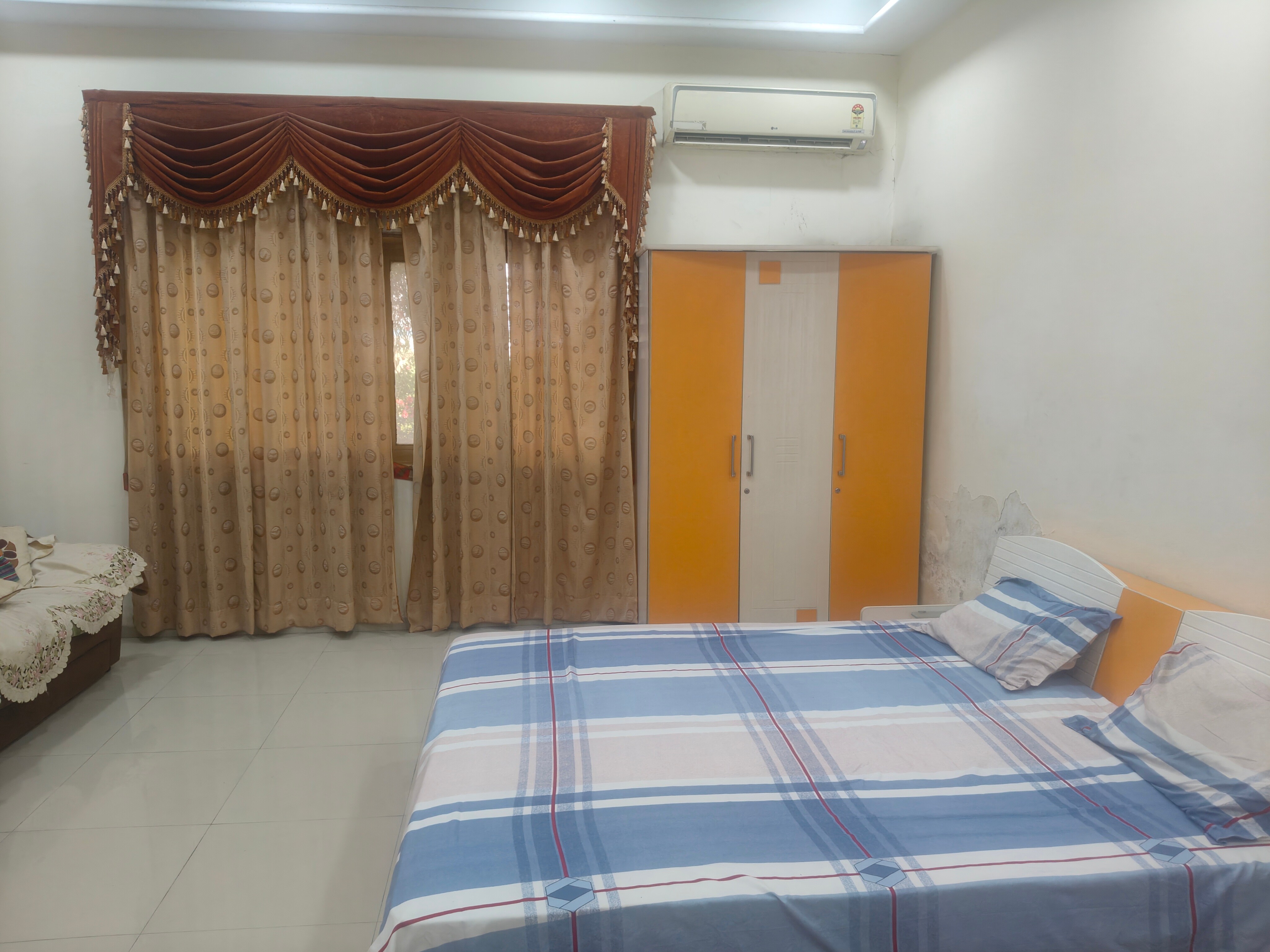 Shree cement Guest House- Khushkhera - Tap to explore photos