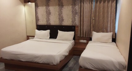 HOTEL VISHALA Room Type - Family Three Bedroom