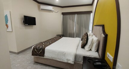 Hotel  Prabhupada Room Type - Superior Deluxe Balcony Sea view