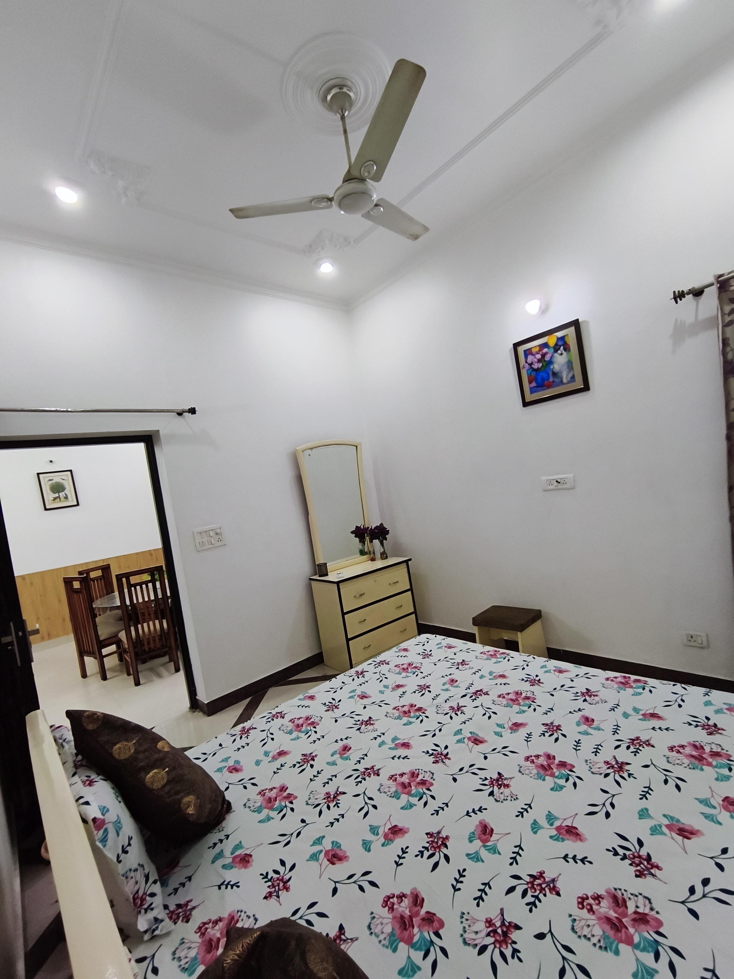 Ritoozaa 3bhk cost luxury Apt. in Dehradun - Tap to explore photos