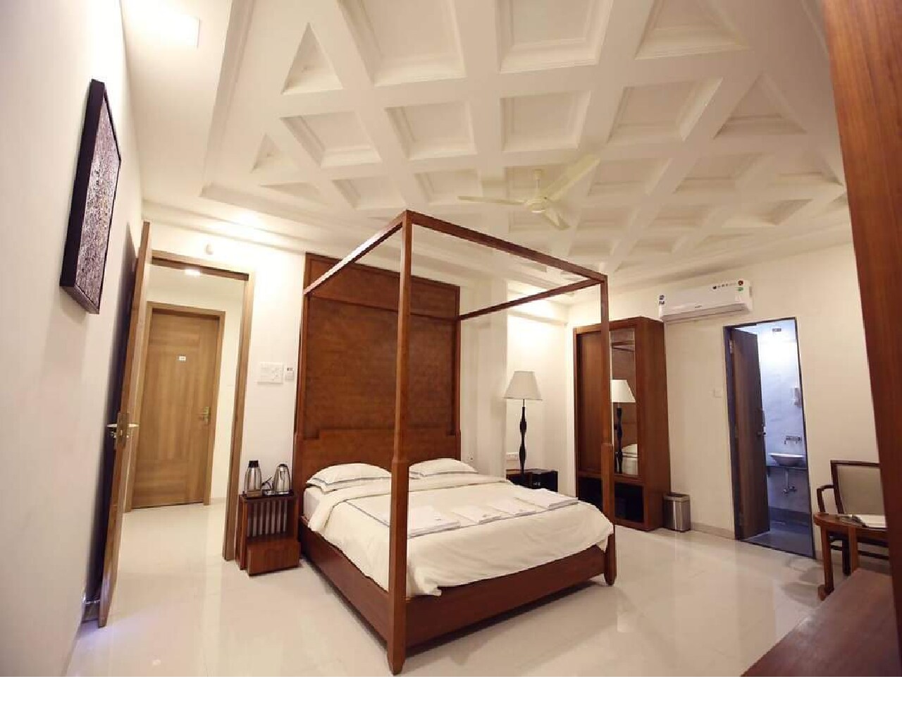 HOTEL TRIPLE A - Tap to explore photos