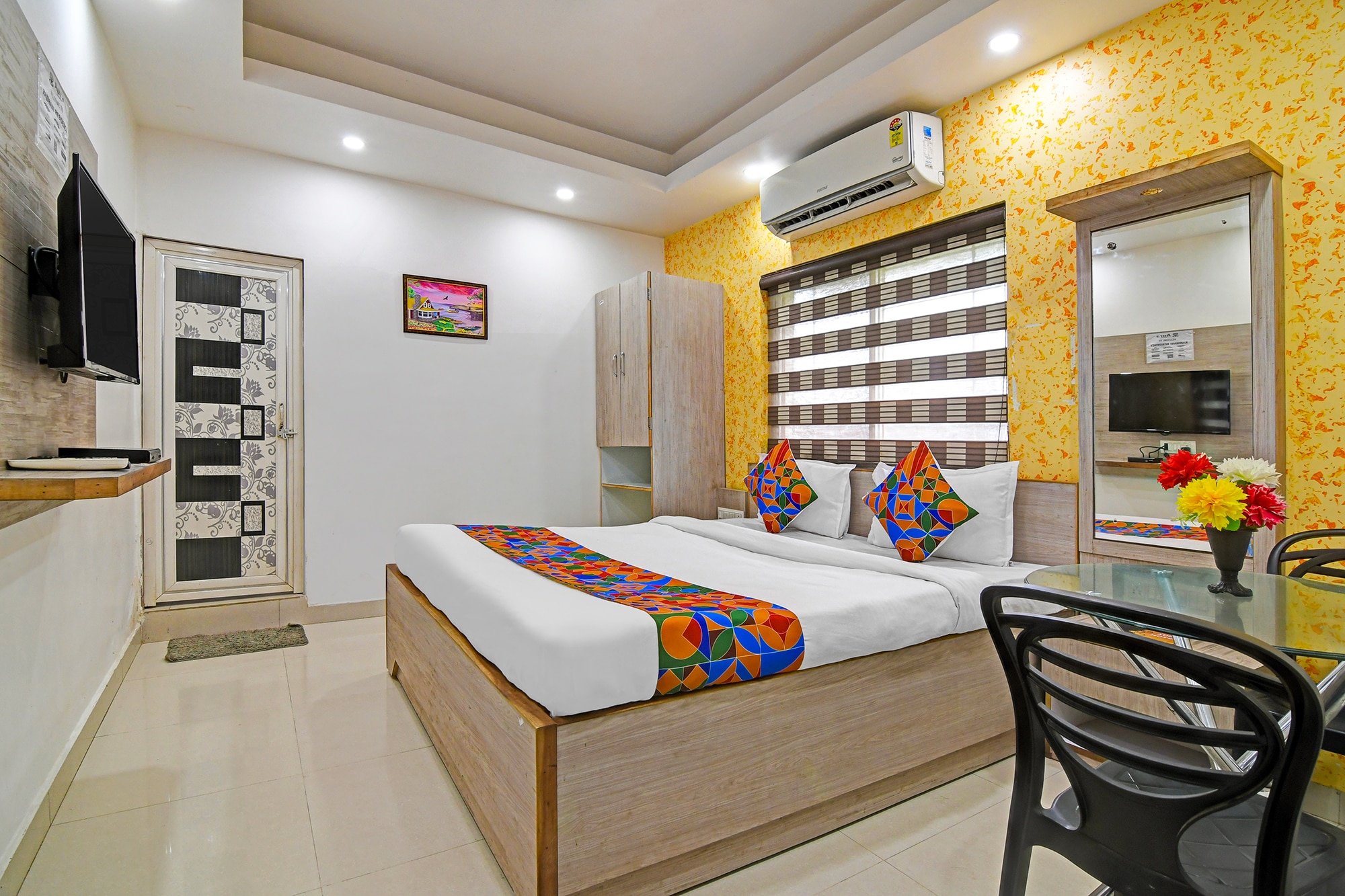 FabHotel Rajdhani Residency - Tap to explore photos