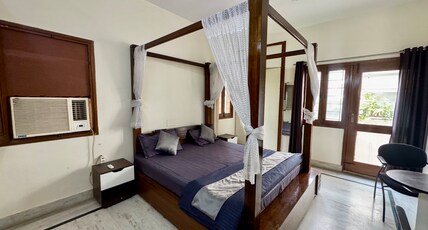 Luvi casa Room Type - Deluxe King Bed Room with City View