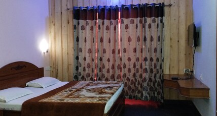 kongu residancy Room Type - Super Deluxe Double Room
