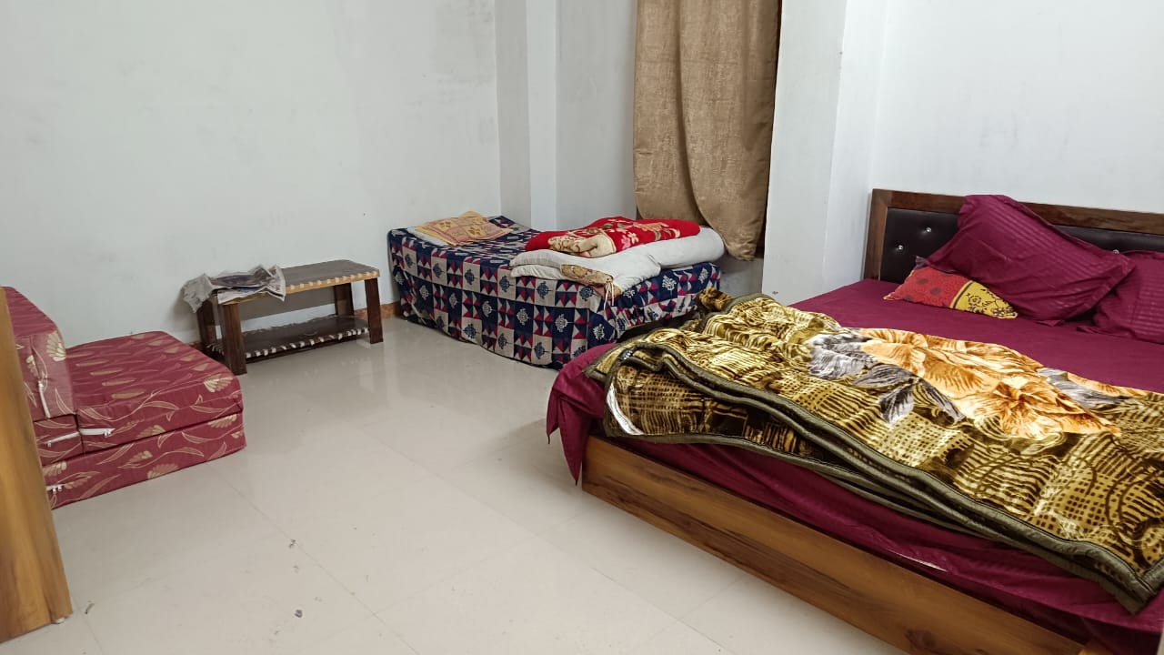 Ridang hotel - Tap to explore photos