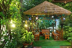 Hotel Radhesh Haveli - Near Vaishno Mata Mandir Vrindavan