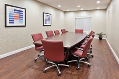 Holiday Inn Express & Suites Rome-East, an IHG Hotel