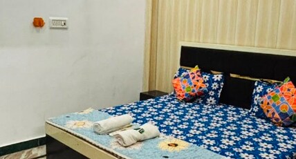 Janki Palace Room Type - Deluxe Room 