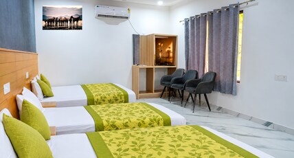 Qcent Bairagarh Resort Rishikesh Room Type - Family Room With Breakfast, Luch, DJ Hitea & Dinner -Pool & Game Zone-5 Pax Qcent Bairagarh Resort Rishikesh Room Type - Family Room With Breakfast, Luch, DJ Hitea & Dinner -Pool & Game Zone-5 Pax