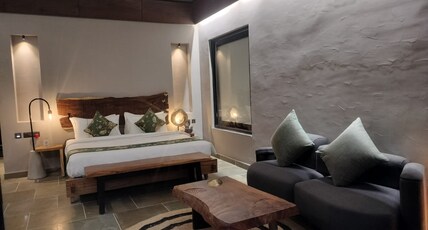 Hotel Sonar Bangla Joypur Forest Room Type - Platinum Upper Floor (With Bathtub)