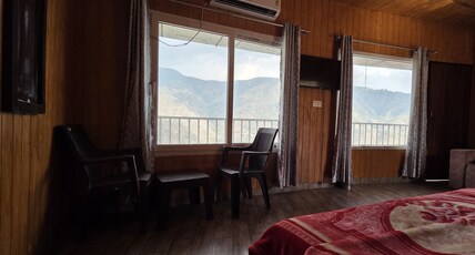 Parvat Villa Resort Room Type - AC - Room 1