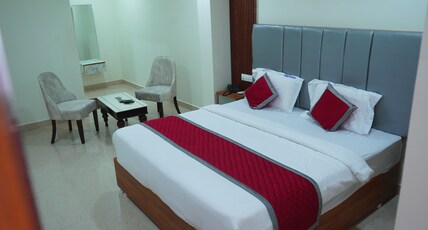 Hotel Mamatha Grand Room Type - Deluxe Room