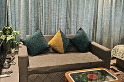 Riddhi Krrish Home Stay