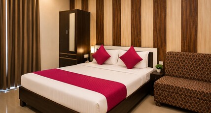 Hotel Pavitri | 5 Min Walk Kashi Vishwanath Room Type - Deluxe Room