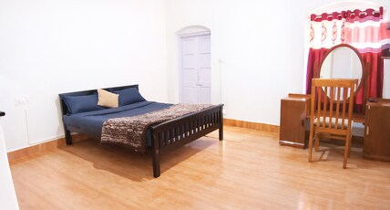 Glenside Villa Room Type - The legacy Queen suite