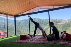 Cozy Woods BNB (3.5 KM from Mall Road)
