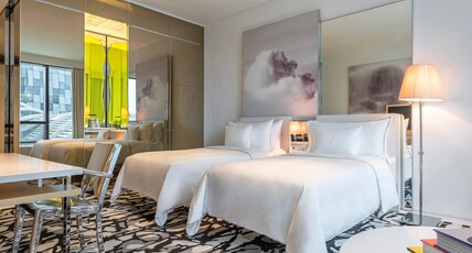 JW Marriott Hotel Singapore South Beach Room Type - Premier, 2 Twin Beds, Non Smoking
