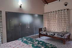 Charming Nest Estate Stay