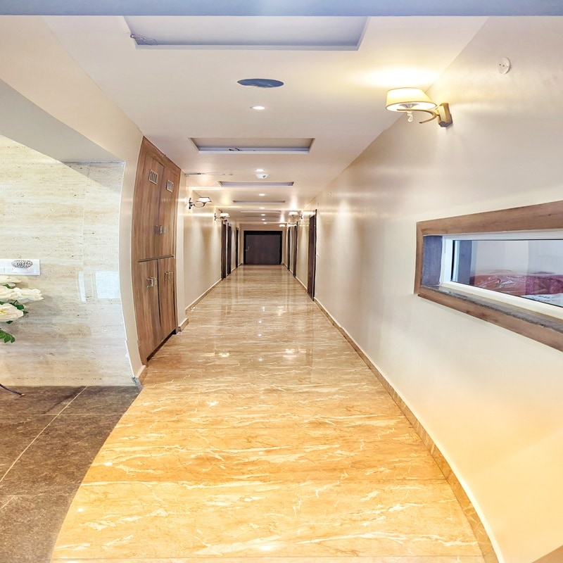 Elegance Suites Gomti Nagar by Eclat Hotels - Tap to explore photos