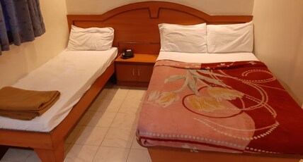 Hotel Ravikant Room Type - Deluxe Non Ac