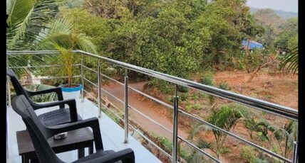 Del Hostel Goa Room Type - Deluxe Room with Balcony