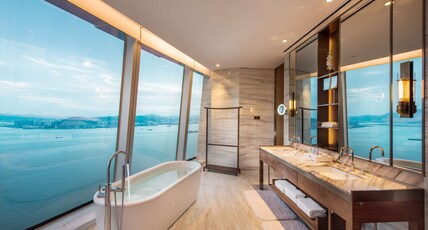Conrad Xiamen Room Type - KING DLX SEAVW STUDIO STE