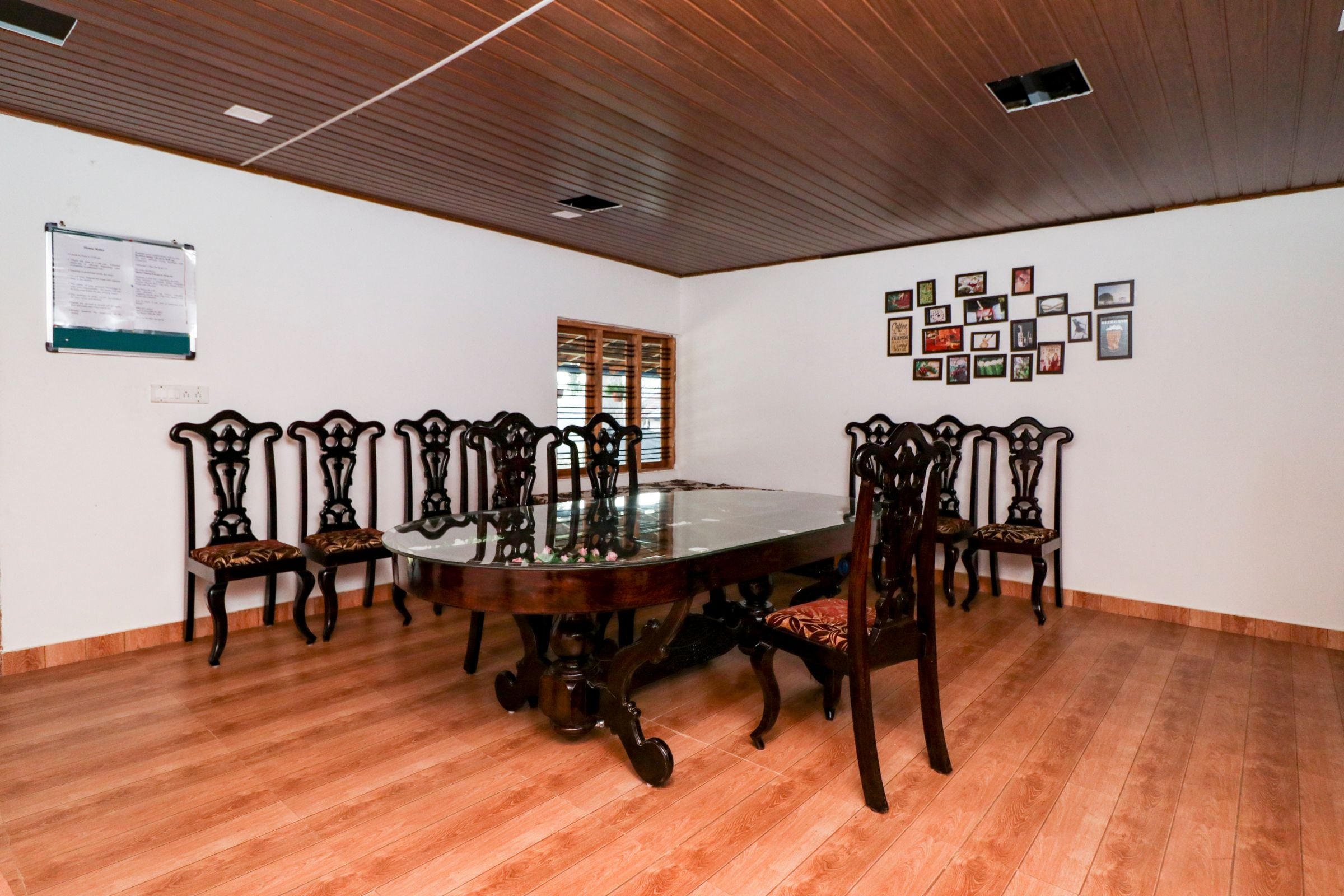 Main gallery
