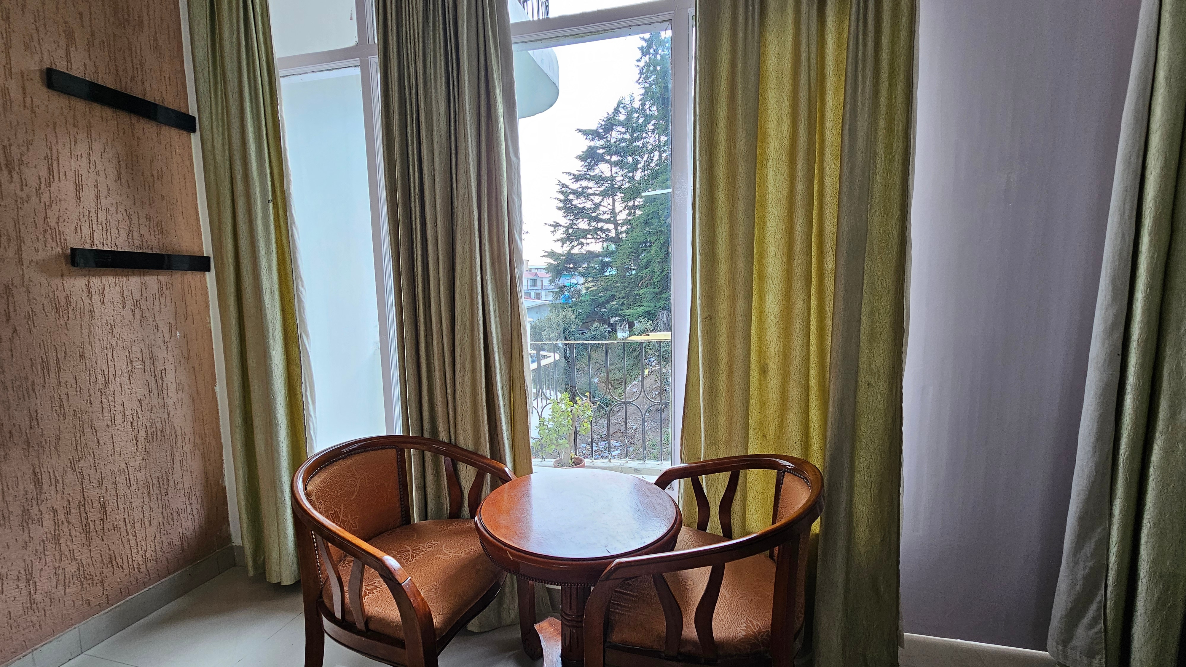Sarthak inn Near KAINCHI DHAM 20 MINS - Tap to explore photos
