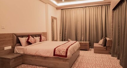 ForestTea Homestays Room Type - PREMIUM TEA GARDEN VIEW ROOM
