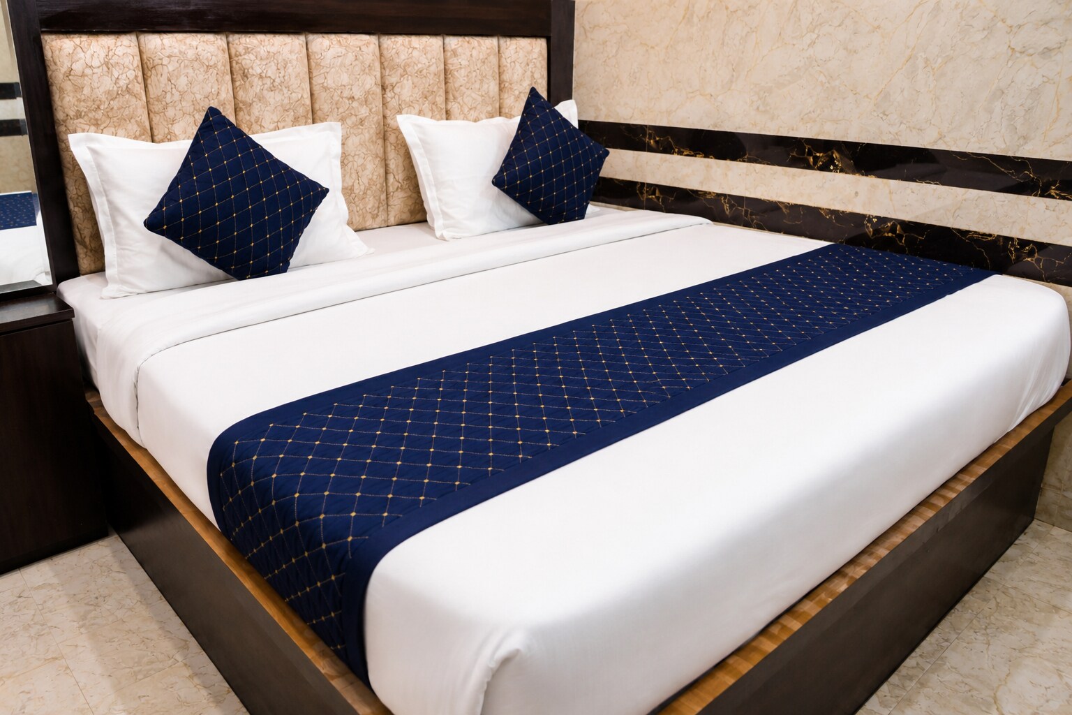 Luxury Palace Vrindavan - Tap to explore photos
