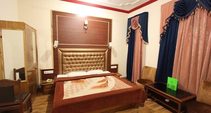 Rock Regency - The Mall Road Room Type - Deluxe Room