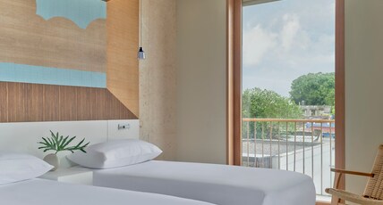 KIMPTON LAS MERCEDES Room Type - 2 Single Essential Top Floor Balcony