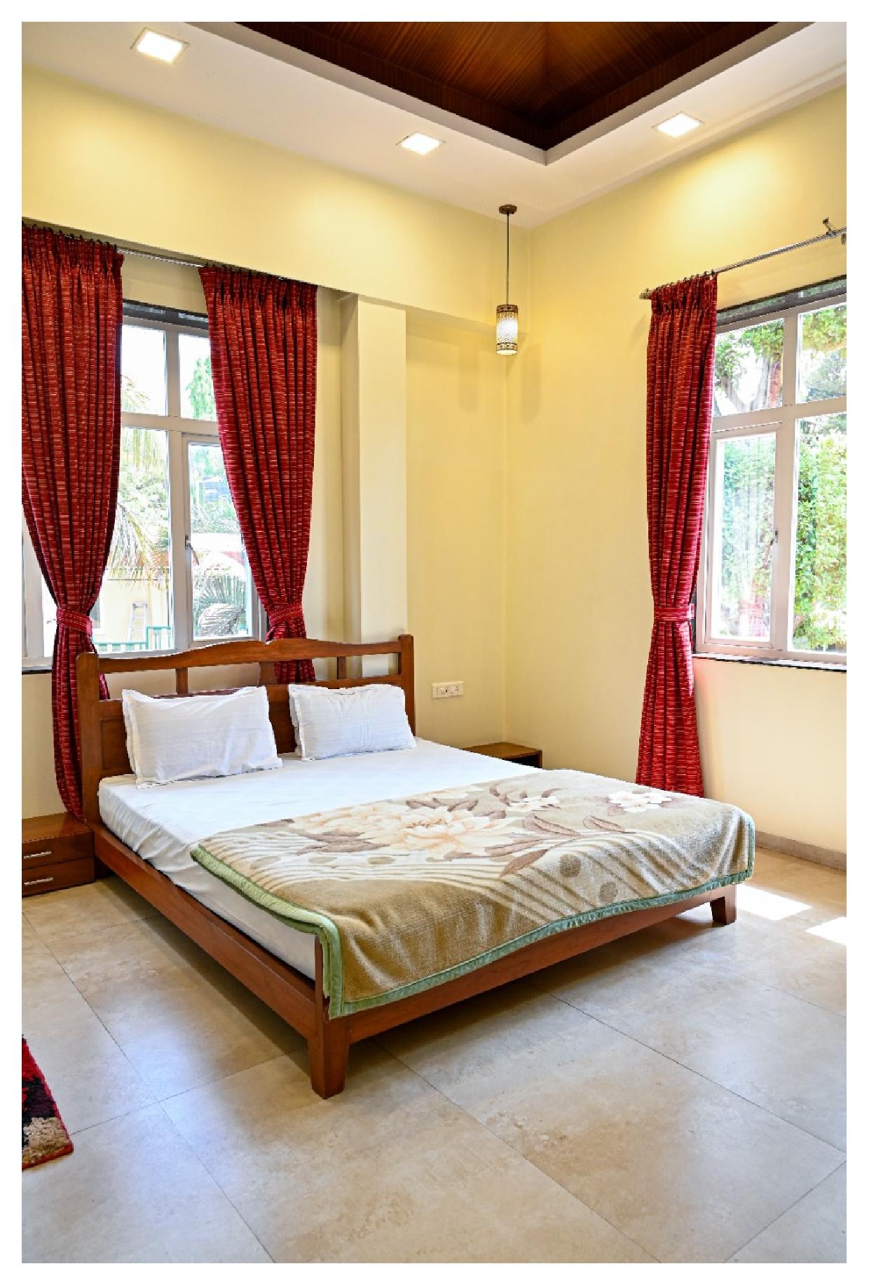 Pant Villa 6BHK with Pvt Pool - Tap to explore photos