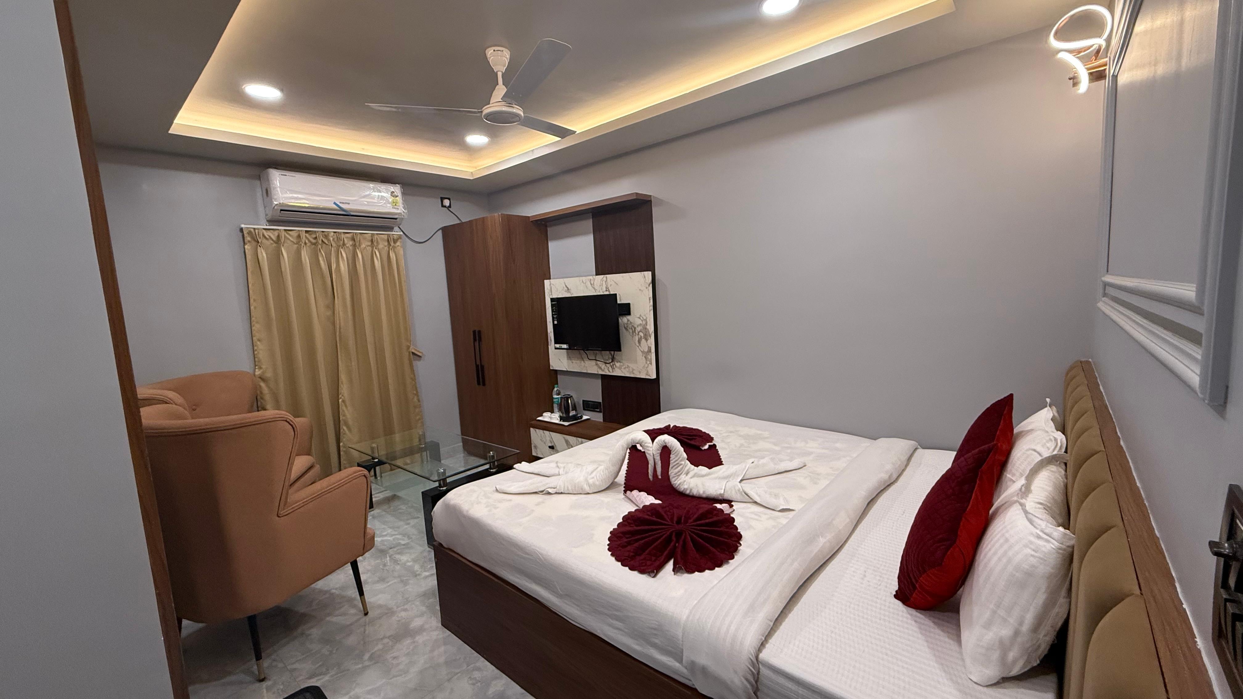 HOTEL SHIVAY Inn - Tap to explore photos