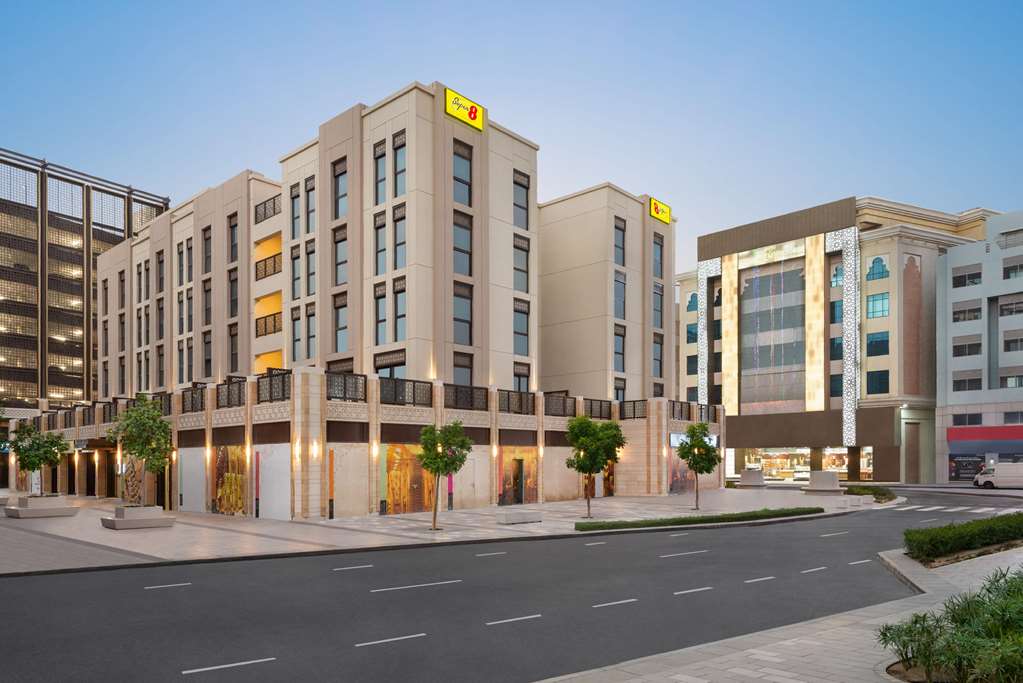 Ibis Styles Dubai Gold District - Tap to explore photos