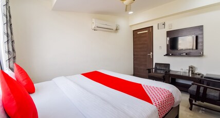 Hotel O Aana Residency Room Type - Classic