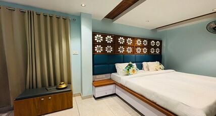 Sea Breeze Relax Inn Room Type - Magnolia King Bed Room