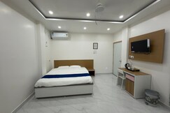 MG Residency | Private Apartment