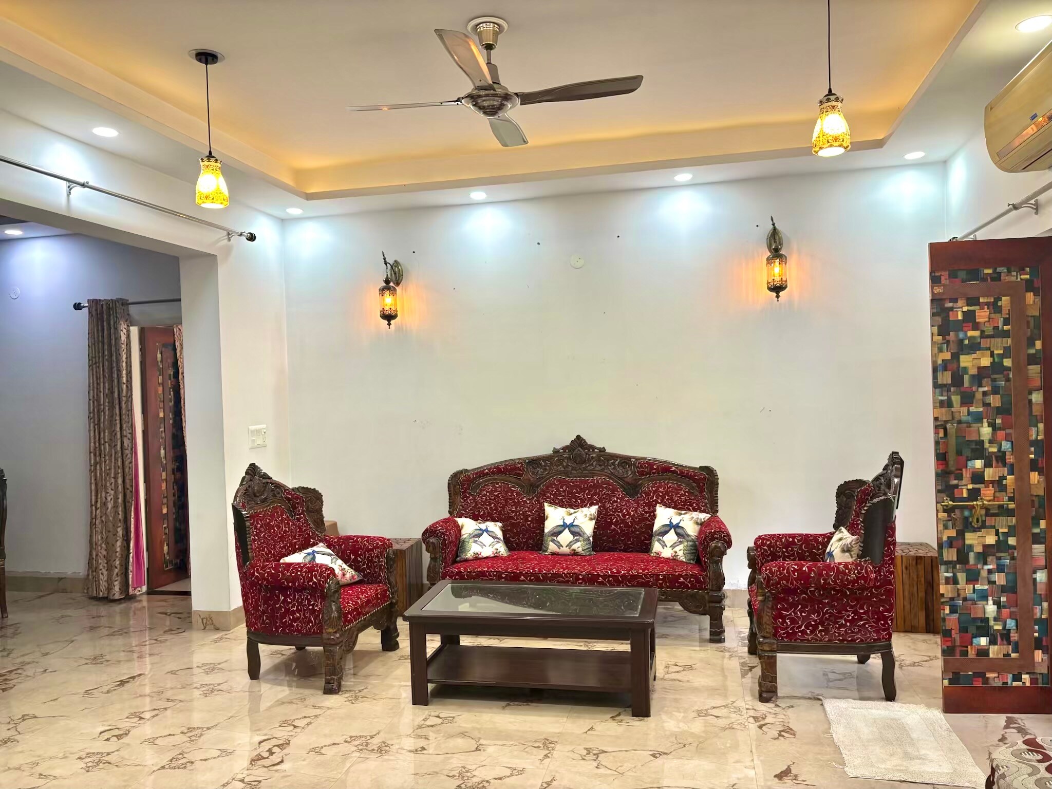 Main gallery