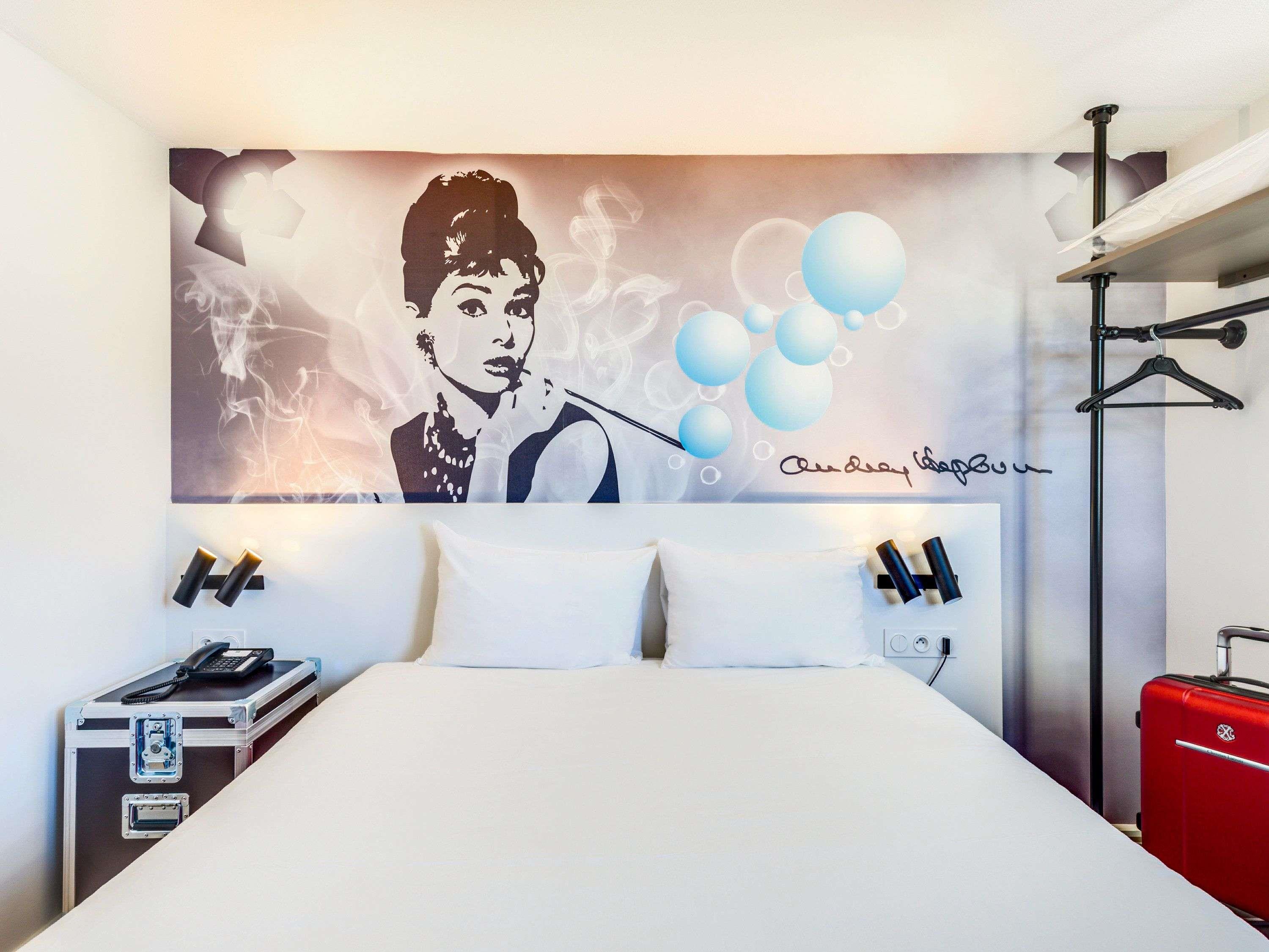 ibis Styles Paris Saint Denis Plaine - Tap to explore photos