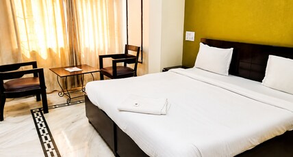 Hotel Hadi Rani Palace Room Type - Family Room (Interconnect 02 Rooms)