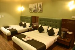 Hotel Crystal Sarovar