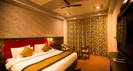 Hotel Kings Regency Room Type - Luxury Room