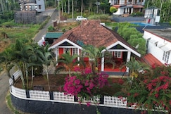 Izzel Vintage House by Awaken Resorts