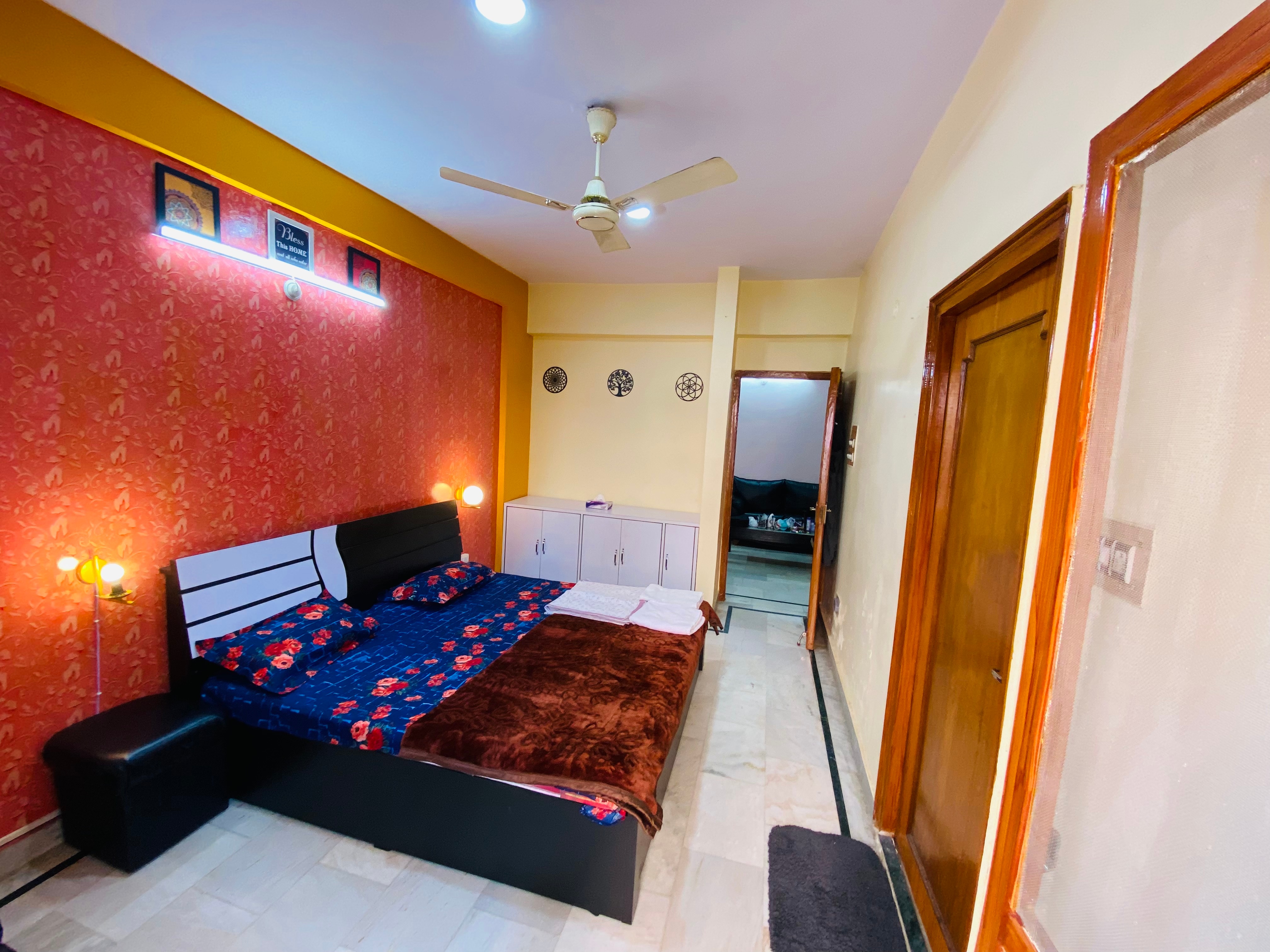 Lovely Entire 2BR Apartment | Near Temples and Ghats - Tap to explore photos