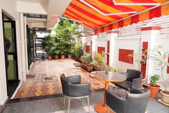 Hotel Suraj Classic