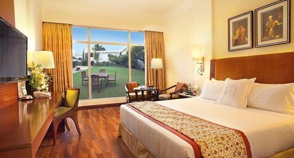 Welcomhotel by ITC Hotels, Alkapuri, Vadodara Room Type - Executive Club Exclusive Double