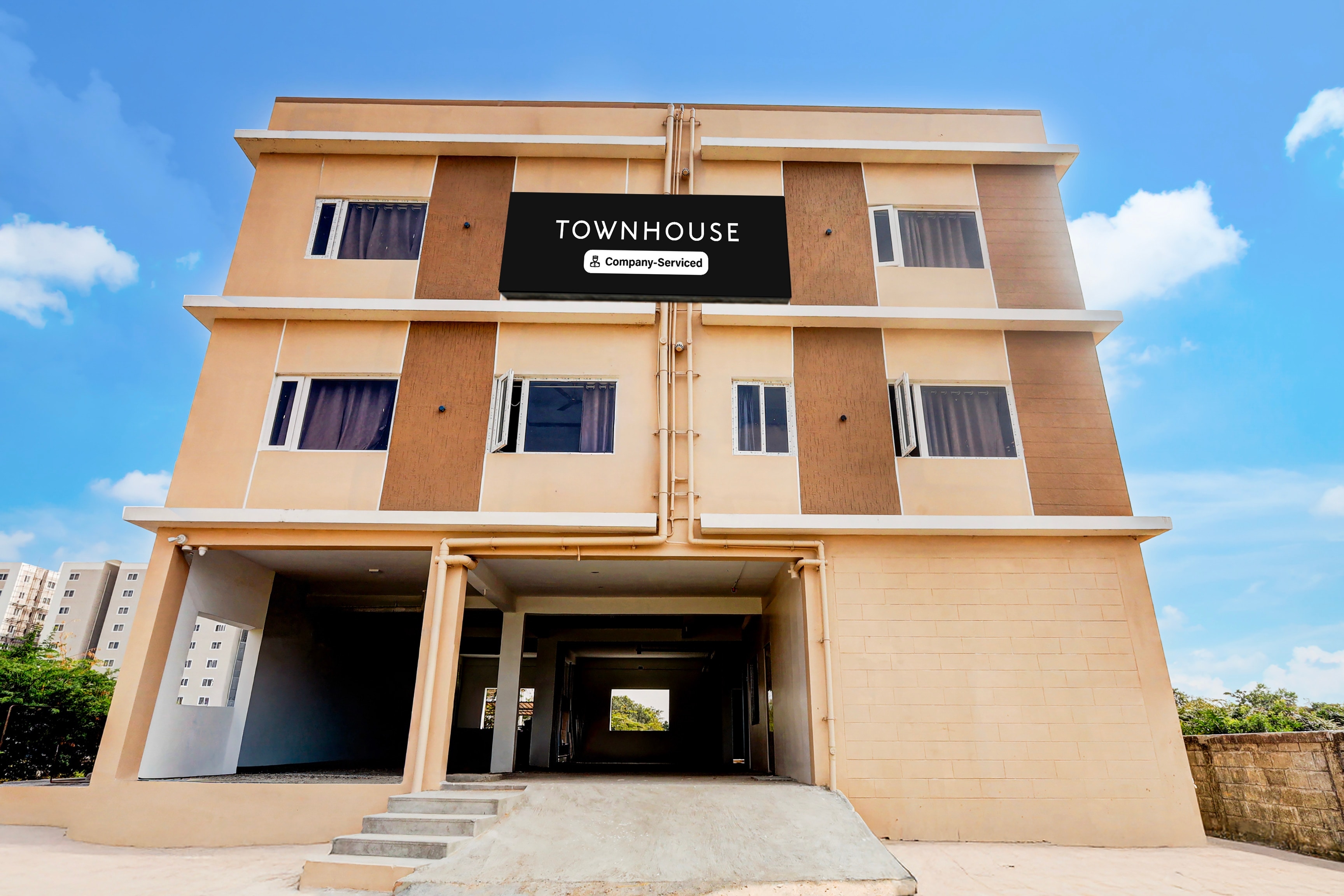 Townhouse IT Chennai Formerly Radha Jayam Residency - Tap to explore photos
