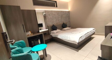 City Crown Room Type - EXECUTIVE ROOM